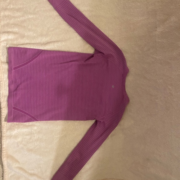 Lululemon Swiftly Run Long Sleeves - Picture 3 of 5